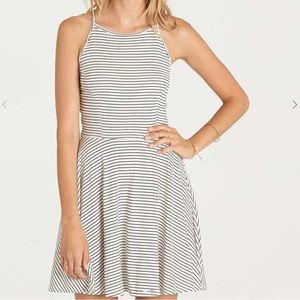 Billabong ’She’s all that’ flowy striped dress
